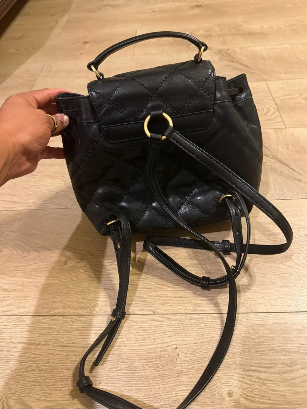 Tory Burch compact quilted